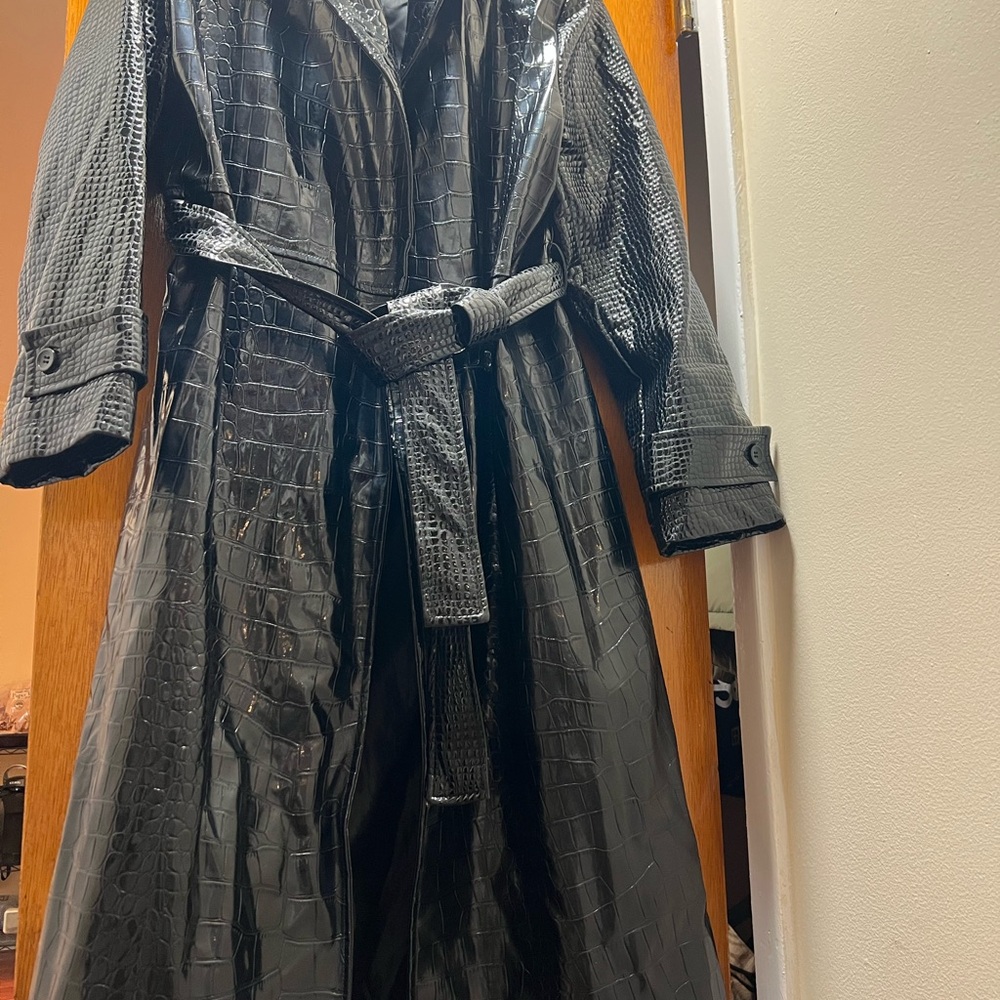 Kardashian Kollection Glossy Black Trench Coat - Picture 10 of 10